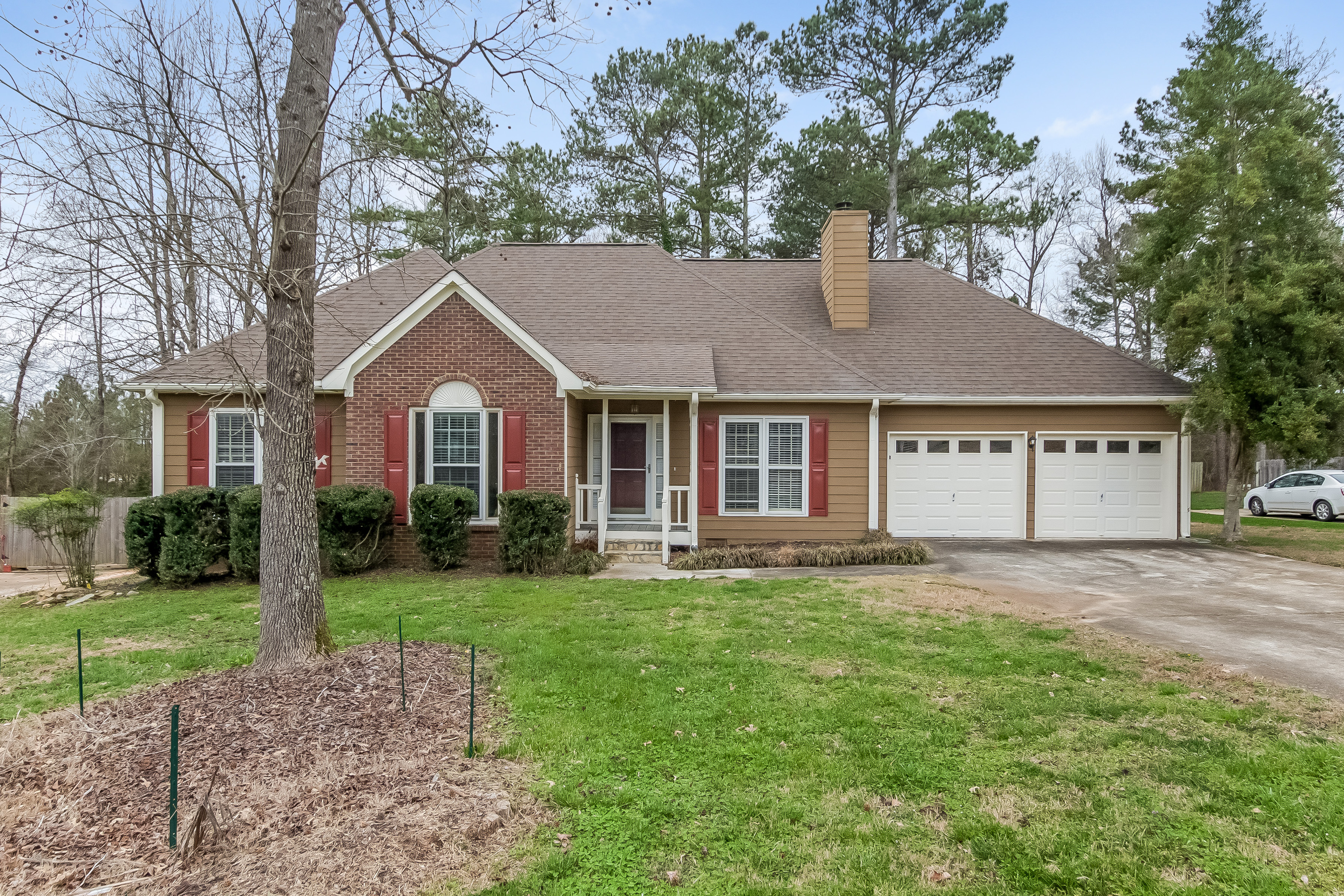100 Maplewood Ln Acworth, GA 30101